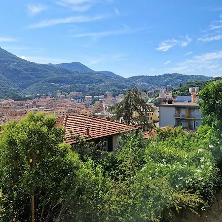 Apartment Garden & View La Spezia